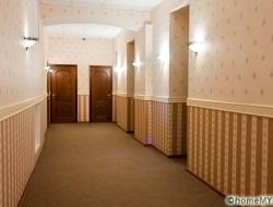 Как правильно выбрать качественные обои для коридора и прихожей: фото-идеи для квартиры